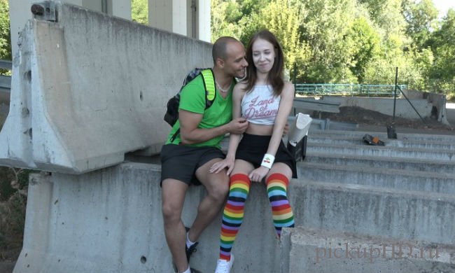 Русскую девочку Нату Оушен поимели под мостом